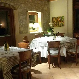 Relais Castrum 3*, Pedemonte Italia