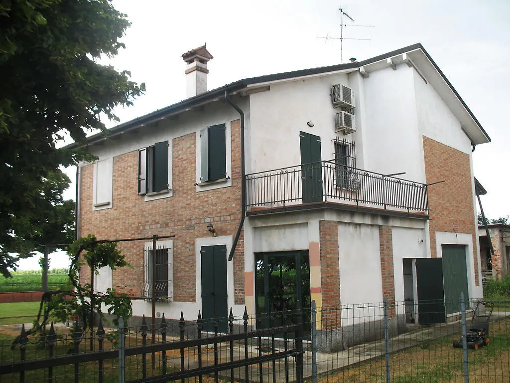 Residenza Villa Rosa Mantova 0*,